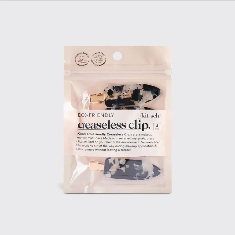 4 creaseless clips for styling especially air drying, in a beige package on a white background